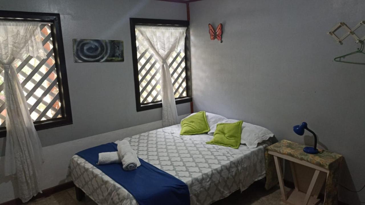 Hospedaje Meryscar Tortuguero Luaran gambar
